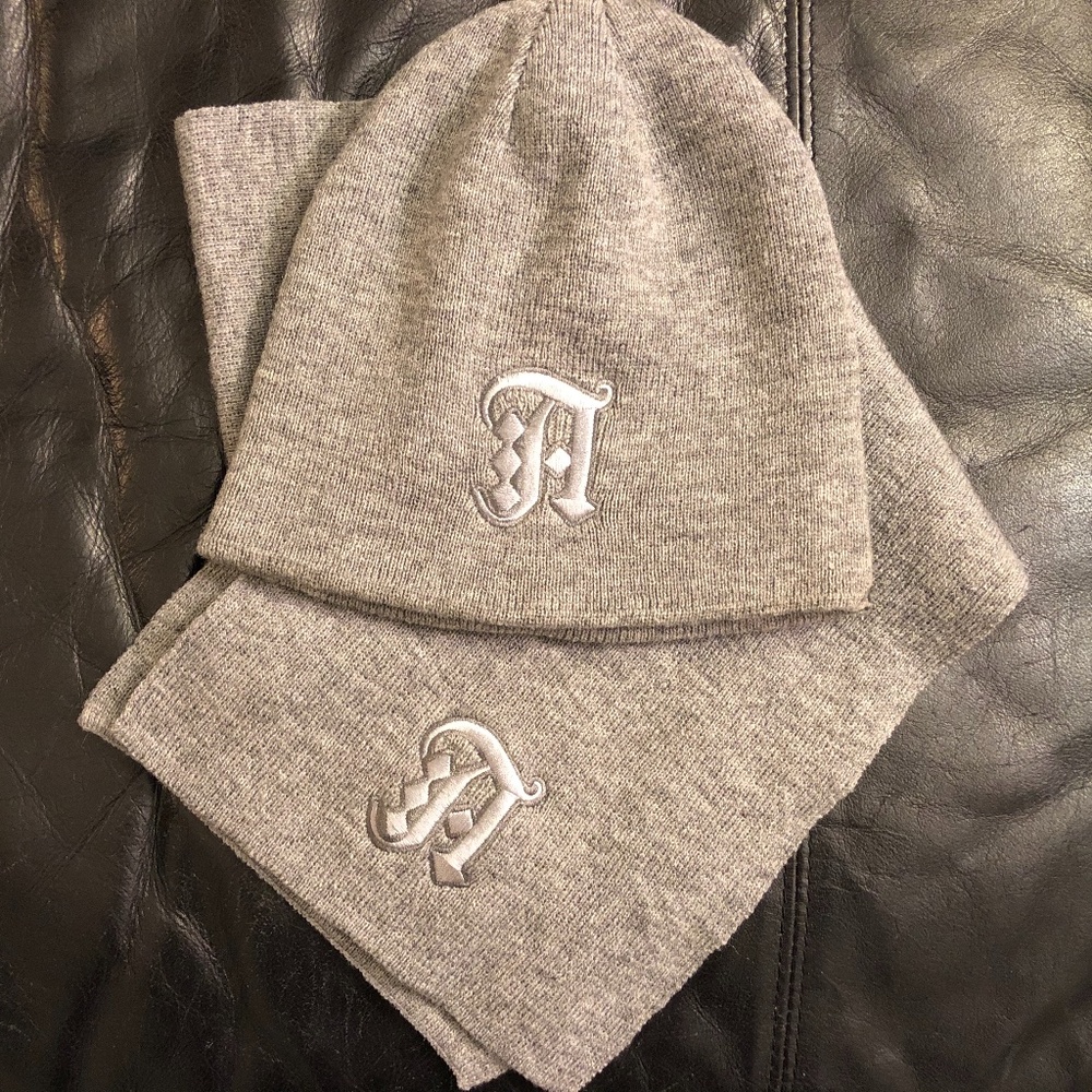 Athletics Skateboarding Beanie/Scarf